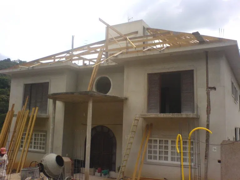 Construção de telhados novos em São Paulo