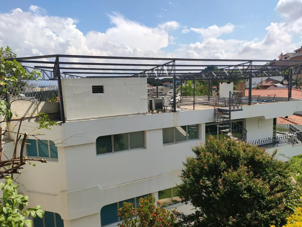 Estrutura metálica para telhados comerciais SP