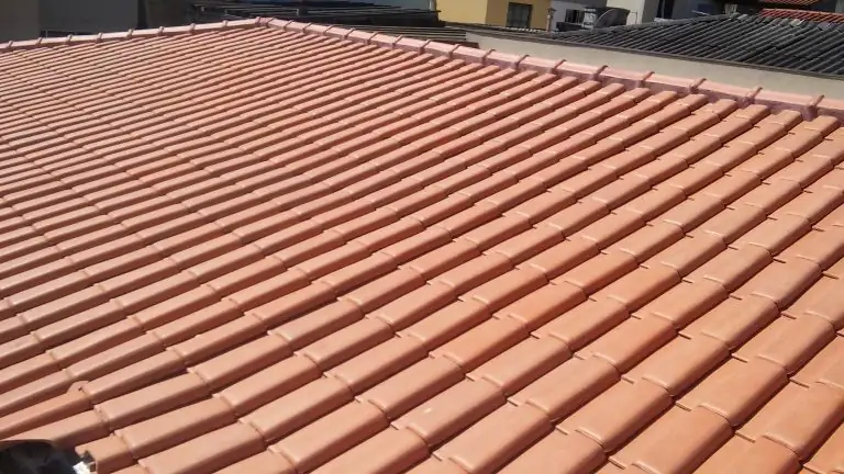 Elite Telhados — Exemplo real de obra com acabamento alinhado e uniforme.
