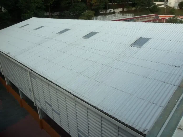 Antes da reforma de telhado Elite Telhados - obra 017