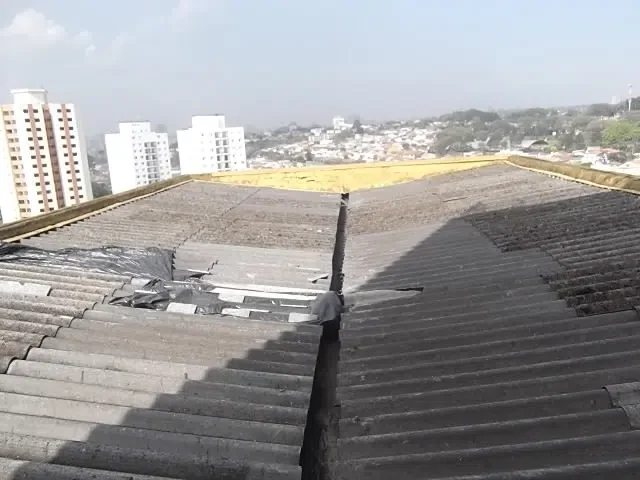 Antes da reforma de telhado Elite Telhados - obra 019